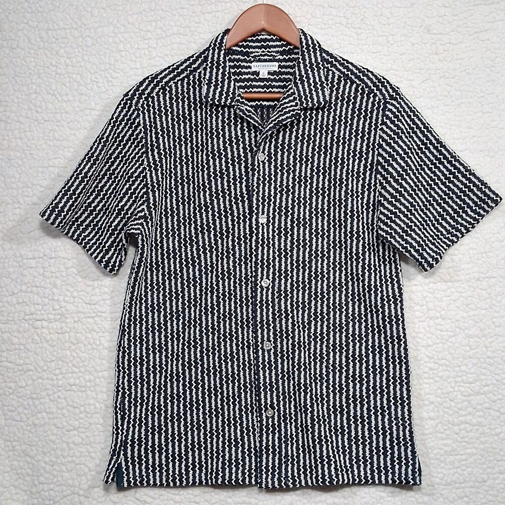 Earthbound Trading Co Green White Knit Button Short Sleeve Camp Shirt Mens Sm